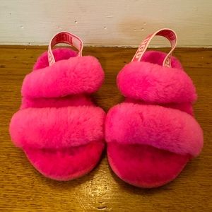 Girls Ugg Oh Yeah Slippers Hot Pink Size 11